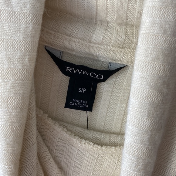 RW&Co cowl neck cream seater, small - Picture 3 of 8